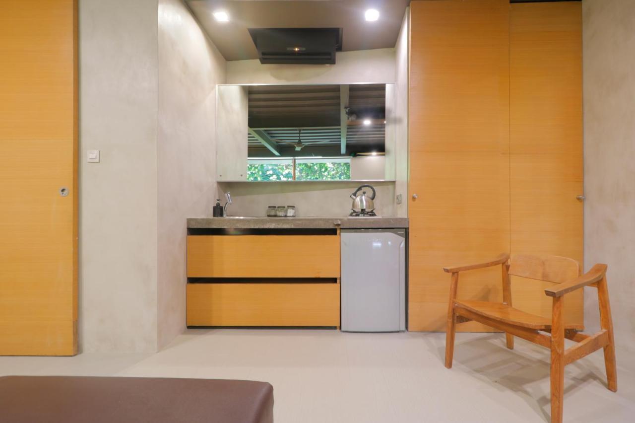 Clio Apartment Seminyak Eksteriør bilde