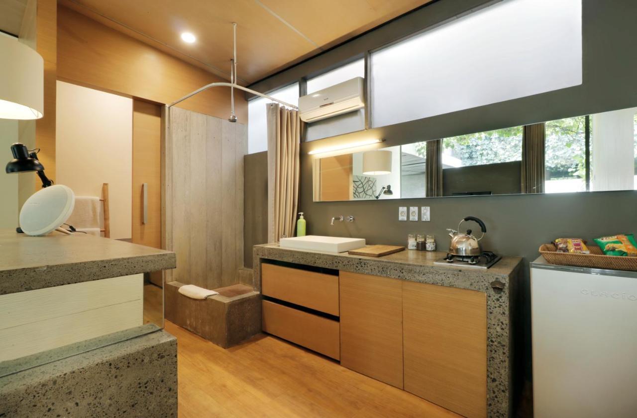 Clio Apartment Seminyak Eksteriør bilde