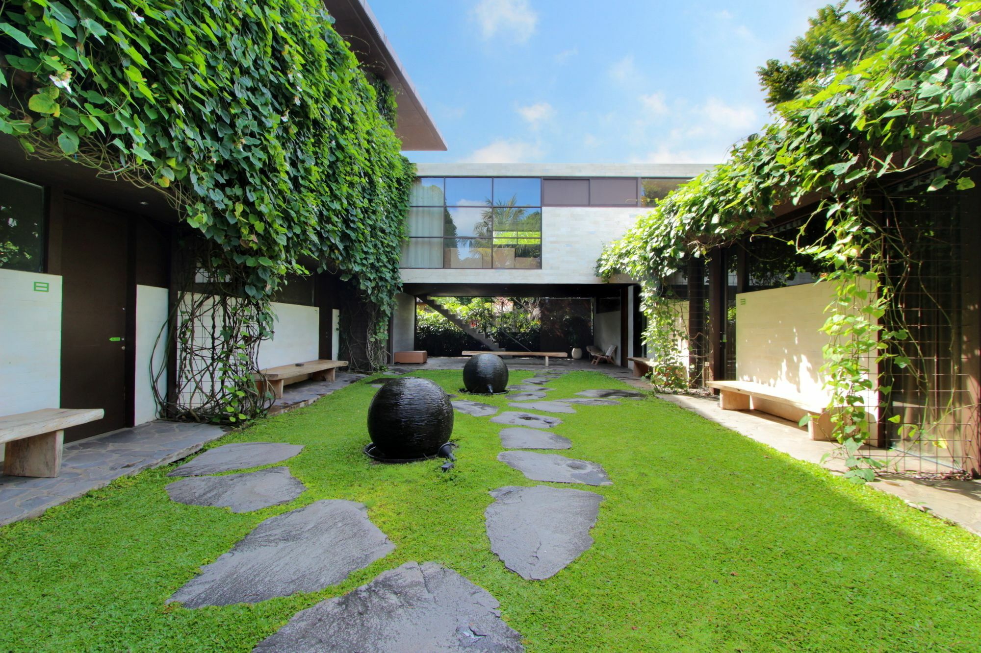 Clio Apartment Seminyak Eksteriør bilde