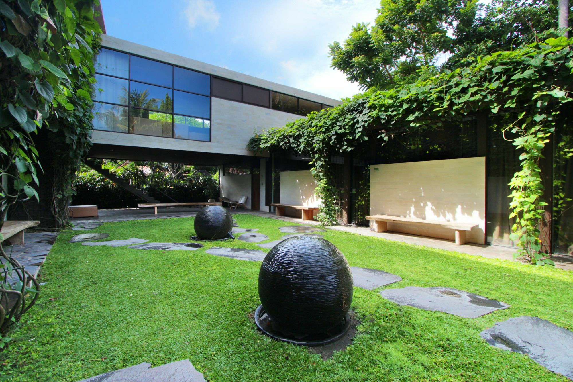 Clio Apartment Seminyak Eksteriør bilde