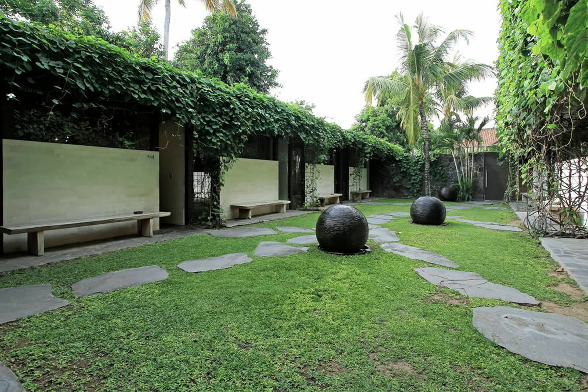 Clio Apartment Seminyak Eksteriør bilde